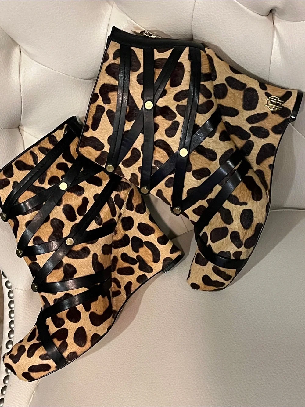 House of Harlow 1960 bold leopard
